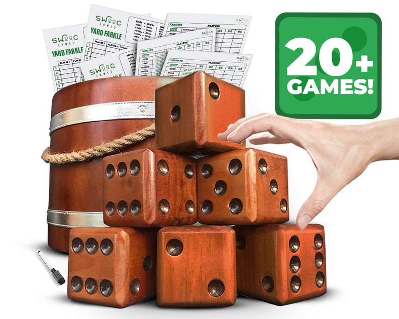 Yardzee, Farkle, & 20 Games Giant Yard Dice Set All Weather with Wooden Bucket, 5 Big Laminated Score Cards for Each Game, and Marker Bild 8