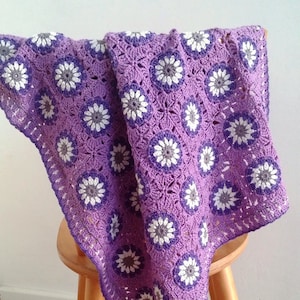 Crochet baby blanket pattern,&quot;Daisy garden&quot;granny square baby blanket,Baby afghan,Flower baby blanket,Newborn blanket,Baby Shower Gift