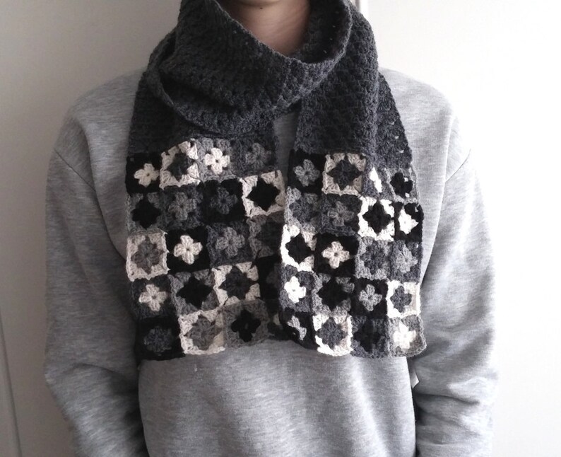 Crochet scarf pattern,"Marsilea" mini granny squares scarf, PDF beginner pattern,black white gray neckwarmer,easy crochet scarf pattern image 3