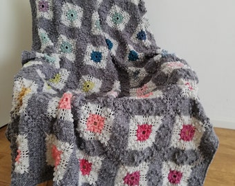 Crochet blanket pattern, "Rhapsody in grey" crochet bedspread pattern, Granny square crochet throw, Crochet flower pattern, PDF US/UK terms