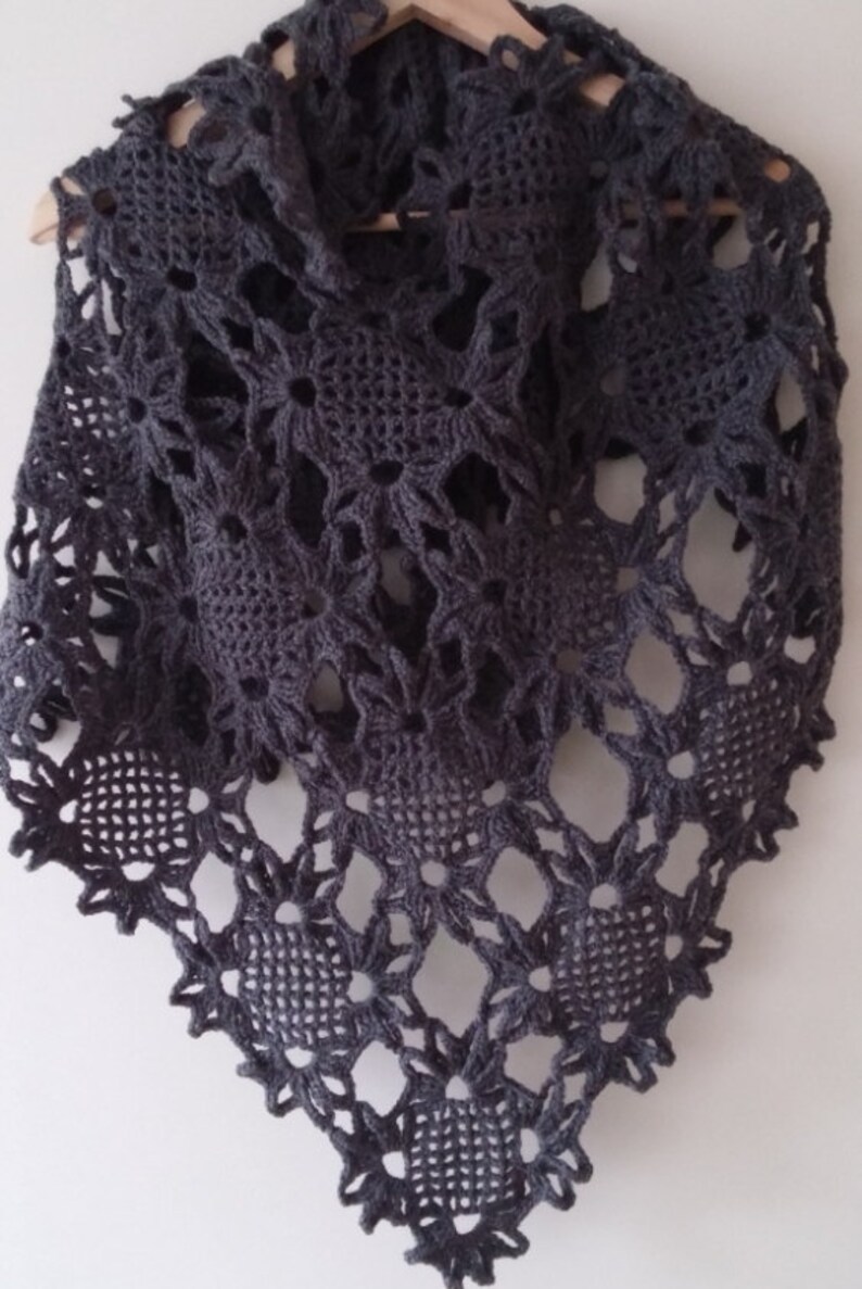 floral crochet shawl