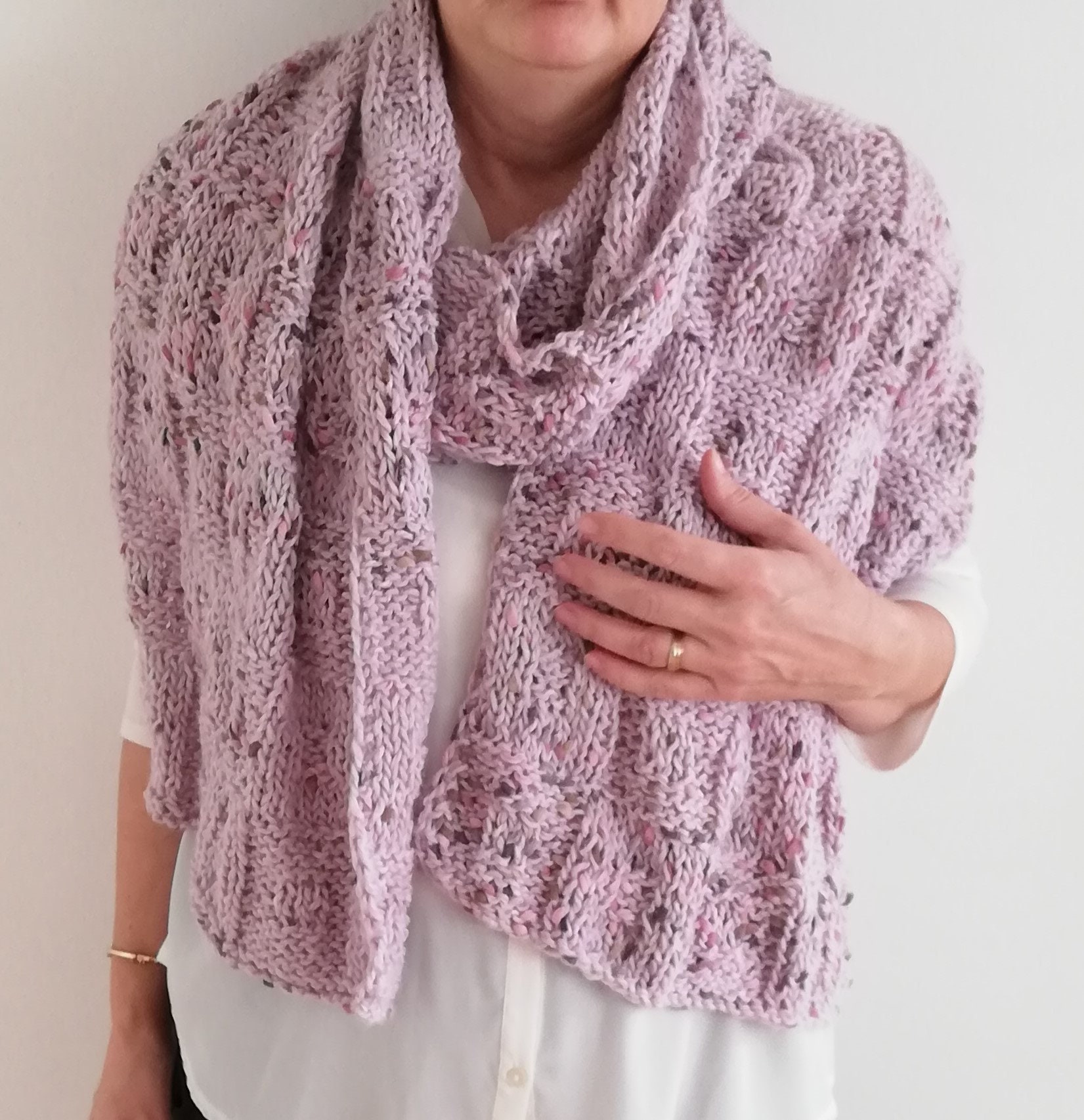 Knitting Shawl Pattern / Beginners Knitting Pattern / Chunky Knitting