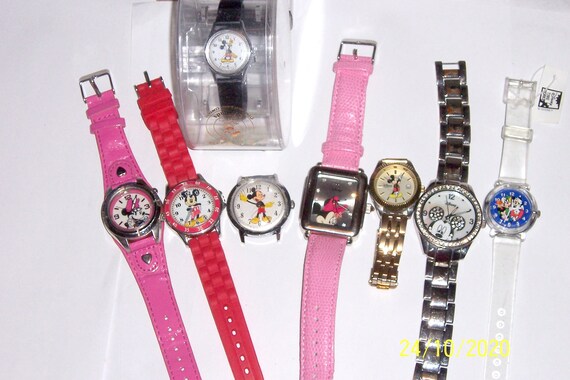 Disney Mickey and Minnie Watch lot