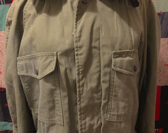 Vintage 1960s US Air Force Field Jacket With Hood MIL-J