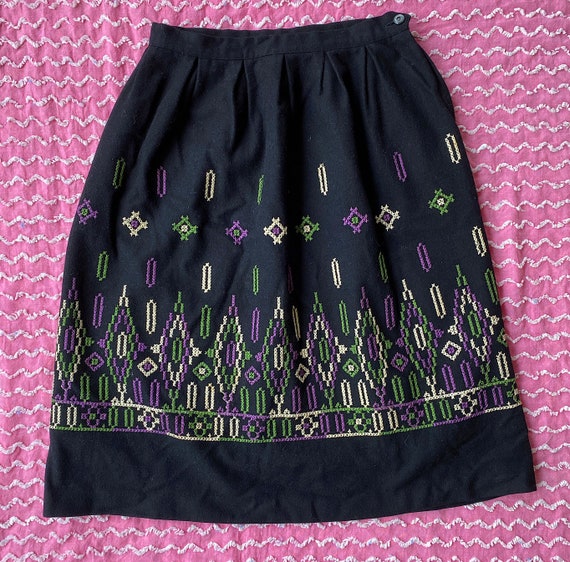 Vintage 1950s 1960s Hand Woven Embroidered Wool N… - image 1