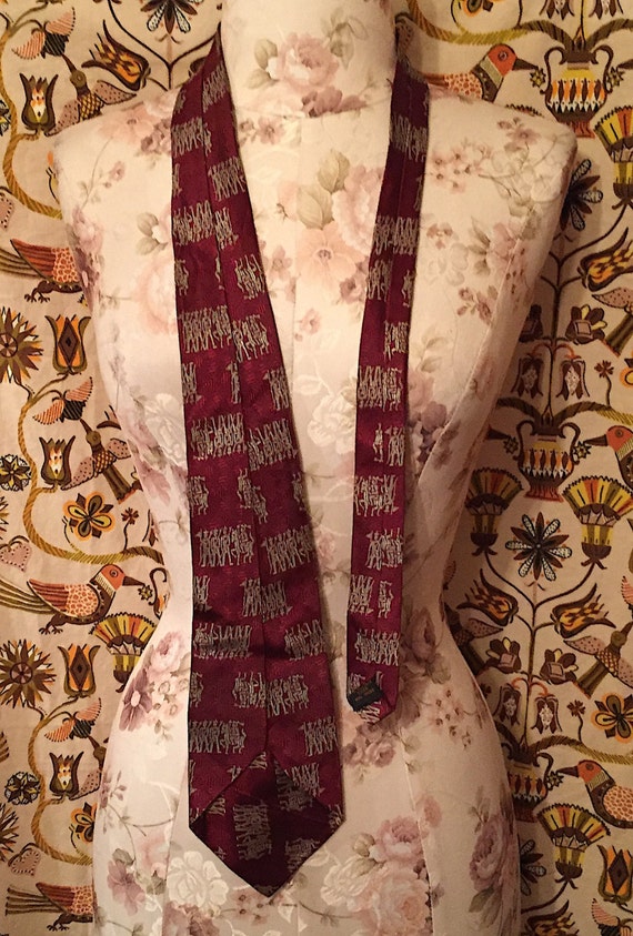 Vintage 1970s Novelty Print Necktie Burgundy Tie … - image 5