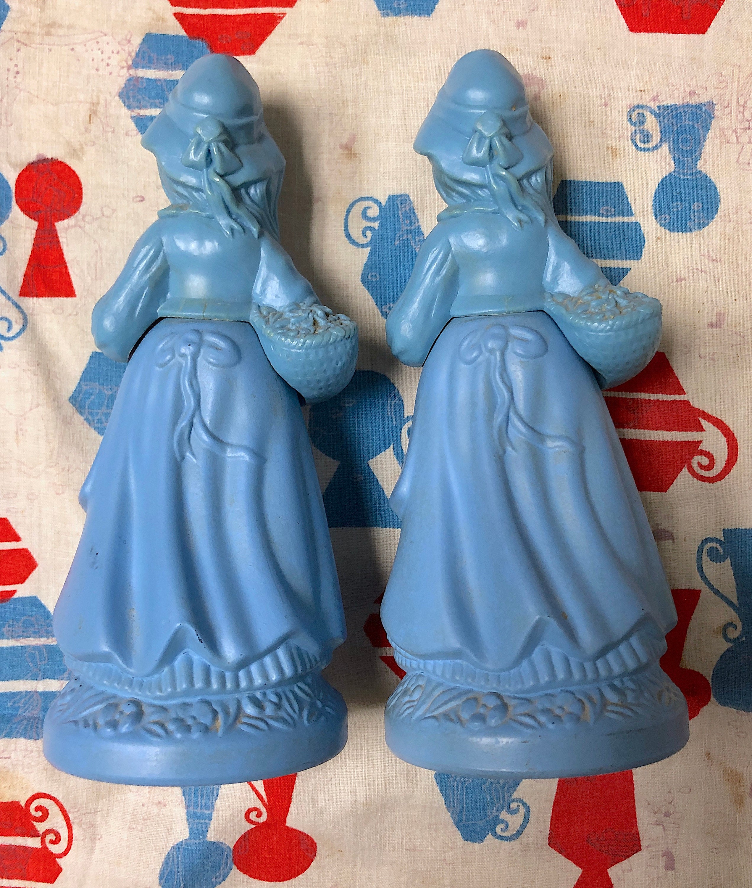 ヴィンテージ香水　AVON リトルガール　BLUE　香水瓶 箱付き VIntage Avon Little Girl Blue Somewhere Cologne With Box