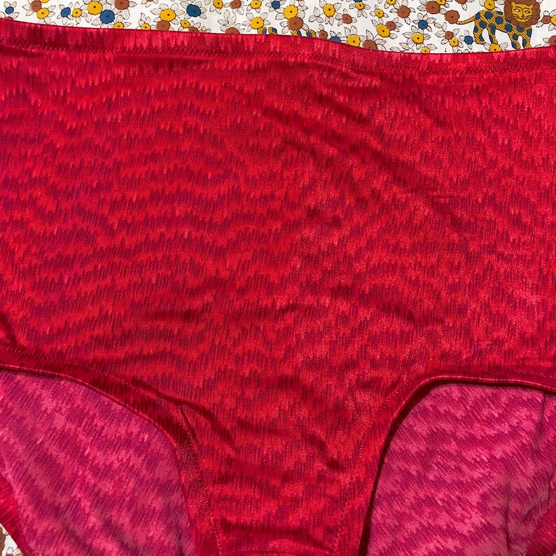 Vintage 1960s 1970s DeWeese Bikini Bottoms Swimsuit Bombshell Red and Pink Novelty Print Bathing Suit Bottoms Retro Pin Up High Waist