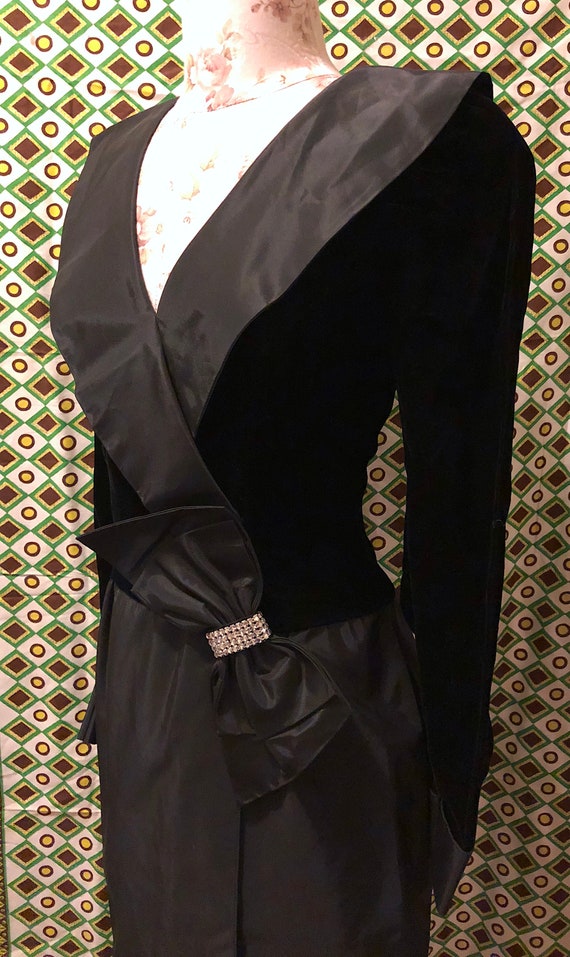 Vintage 1970s 1980s Black Dress Cocktail Dress Pr… - image 3