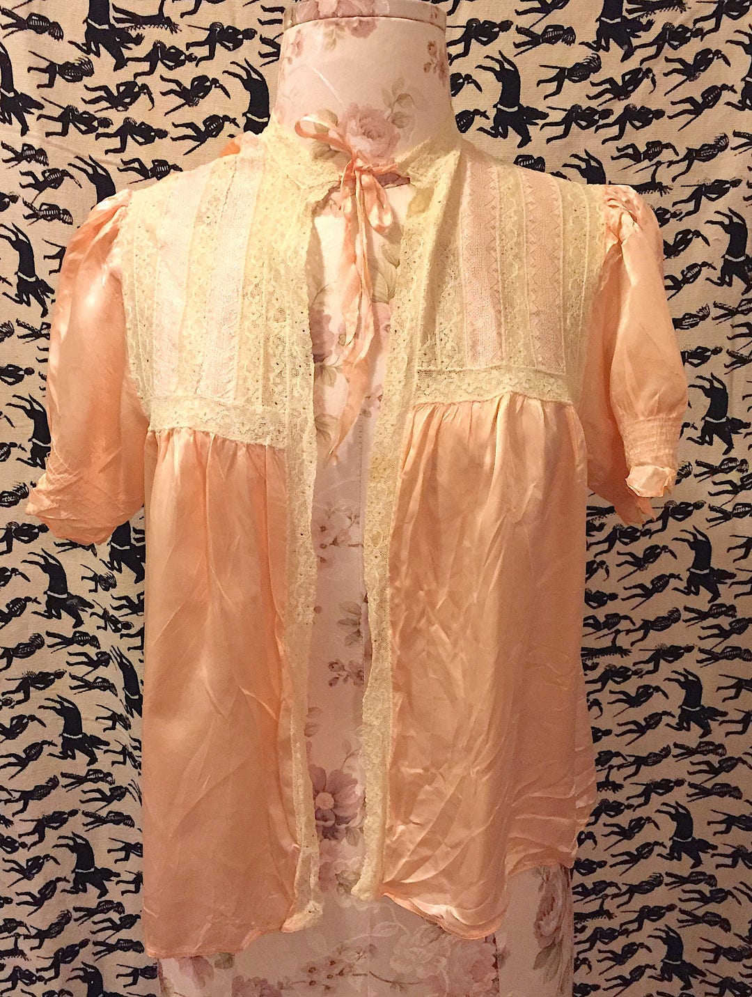 Vintage 1940s Pink Silky Bed Jacket Lingerie Top With Lace Edging and