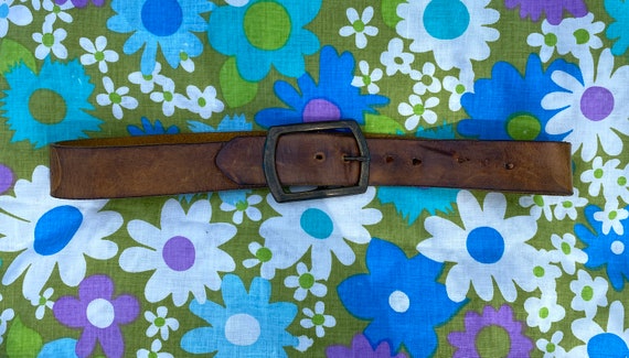 Vintage 1970s COORS Tooled Leather Belt Hand Pain… - image 4