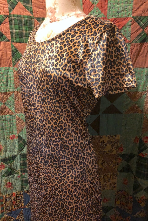Vintage 1990s Leopard Print Body Con Midi Dress b… - image 3