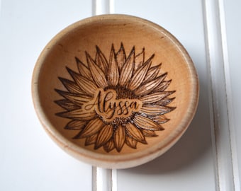 Personalize Sunflower Ring Bowl.  2.5 inches Name Engraved and Finished with Gorgeous Gloss Varnish. Gift Wrap Included!!