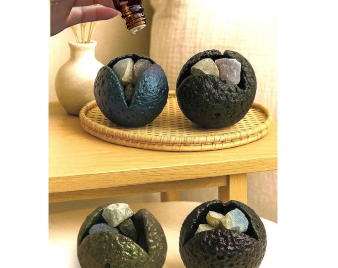 Meteorite Candle Cup: Crystal Candle Holder, Aromatherapy Sample Included