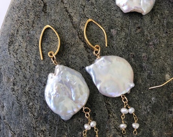 Baroque Pearl Earrings, White Organic Pearl Earrings, White Coin Pearl Earrings, Boho Pearl Earrings, Large White Pearl Earrings