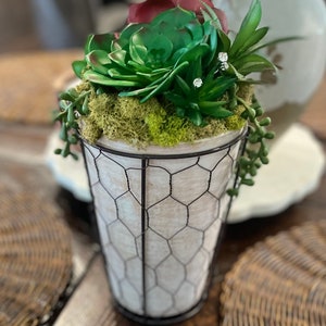 Faux succulent flowers, beautiful faux flowers, succulent arrangements, florals, wedding flowers, wired pottery, fake flowers, realistic