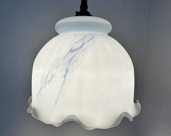 Pantalla colgante de techo de vidrio esmerilado de mediados de siglo