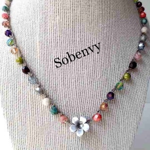 Boho Chic Crochet Daisy Necklace, Czech beads, Hippie style, Boho style, Crochet Necklace, Trending, Colorful