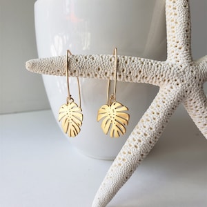 Monstera Blatt Ohrringe Gold Messing Boho Brautjungfer oder Hochzeitsgeschenke, Natur,