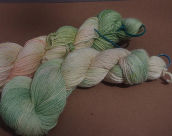 Latte 13, Hand dyed, Green/Peach variegated, Hand dyed, Alpaca, Baby Alpaca, Sport Weight