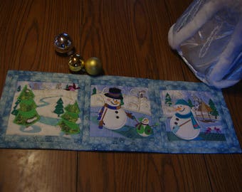 Christmas table runner, Winter table runner, Snowman table runner, Holiday table runner