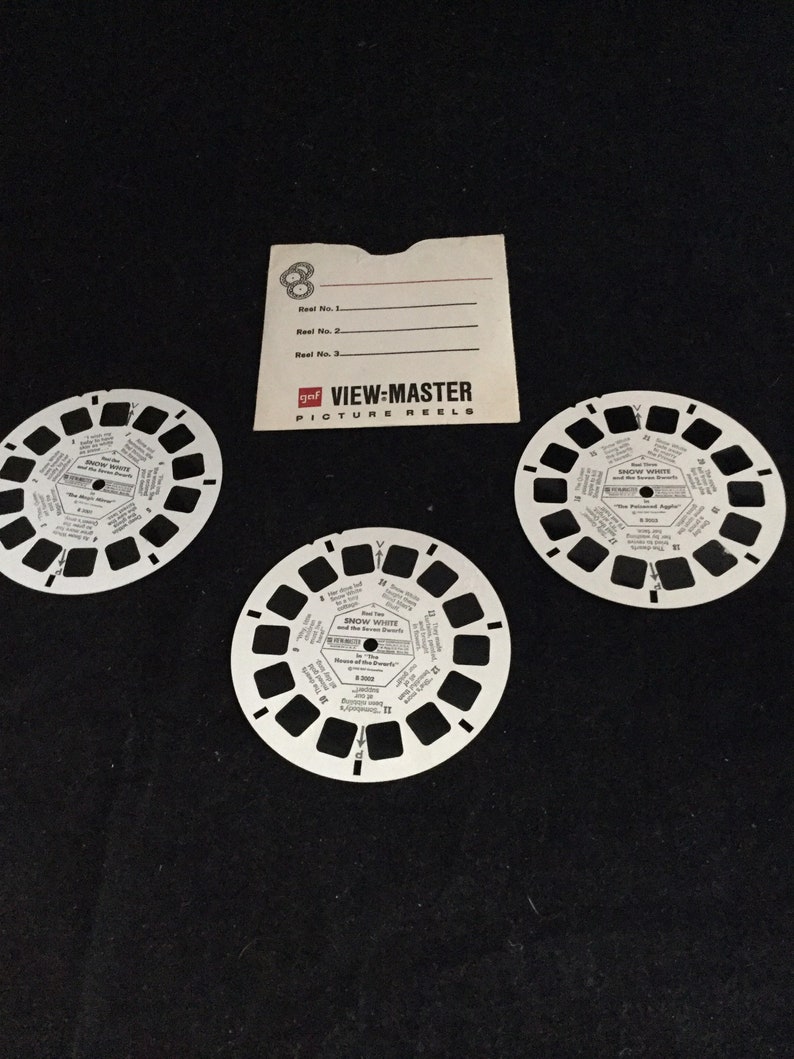 A ViewMaster Picture Presentation Walt Disney Presents Sleeping Beauty with 3 Reels 1959