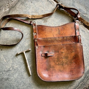 Borsa porta soldi in pelle vintage del conducente dell'autobus di Londra