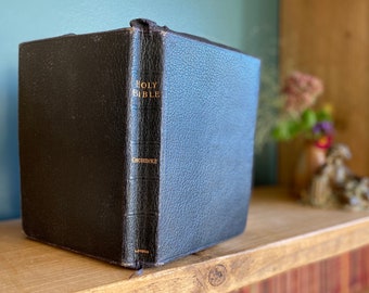 Holy Bible - Old and New Testaments - Indexed - C.1913