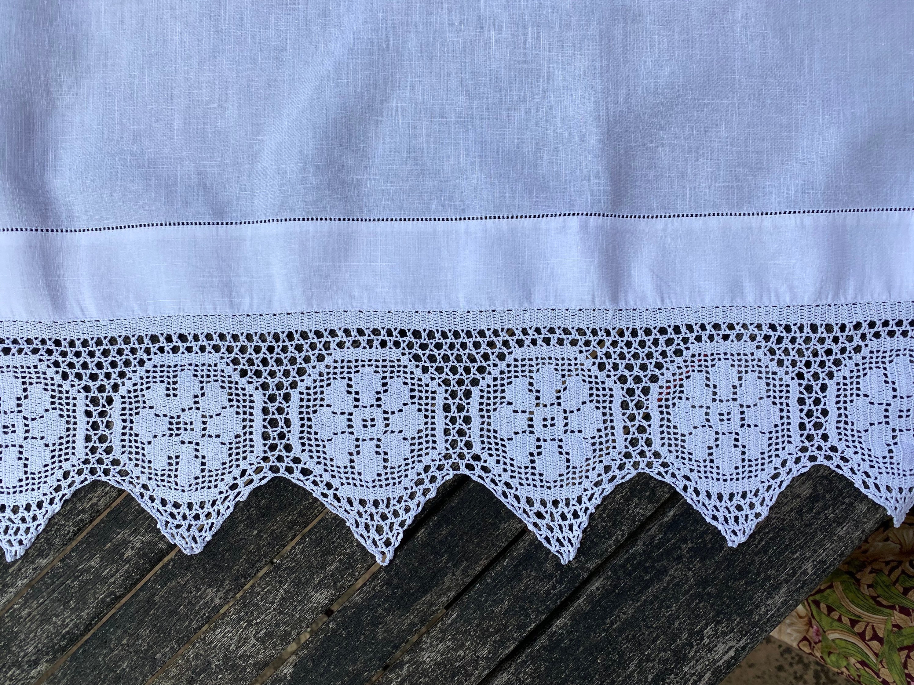 White Cotton Tablecloth with Filet Crochet Border - Etsy 日本