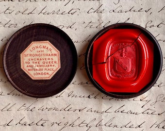 Antique Wax Intaglio Armorial Seal Example in Lignum Vitae Box