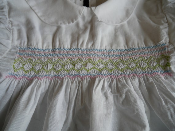 True Vintage Girl's Dress with Smocking - image 4