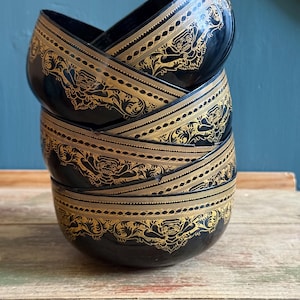 Antique Lacquer Alms Bowls from Burma - Set of 6