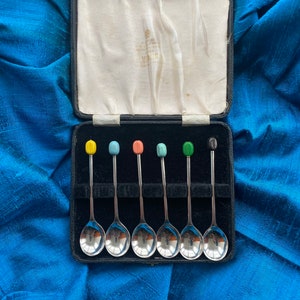 Set of 6 Vintage Silver Plated Coffee Bean Spoons in Original Box C.1930s