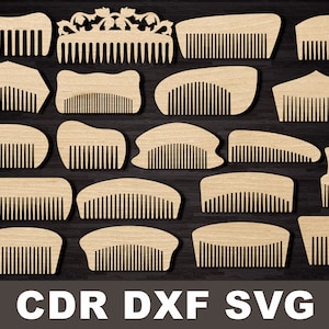 Könnte beinhalten: Ein Set aus 15 Holzkamm-Designs in verschiedenen Formen und Größen. Die Kämme sind aus hellem braunem Holz gefertigt und haben eine glatte, polierte Oberfläche. Die Designs umfassen einen traditionellen Kamm, einen Kamm mit einem dekorativen Blumendesign und einen Kamm mit einem gebogenen Griff.