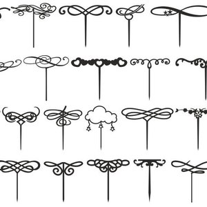 Pu&ograve; includere: Un set di 40 topper per torte decorativi in ​​bianco e nero con vari design, tra cui spirali, cuori, ghirlande e forme geometriche.
