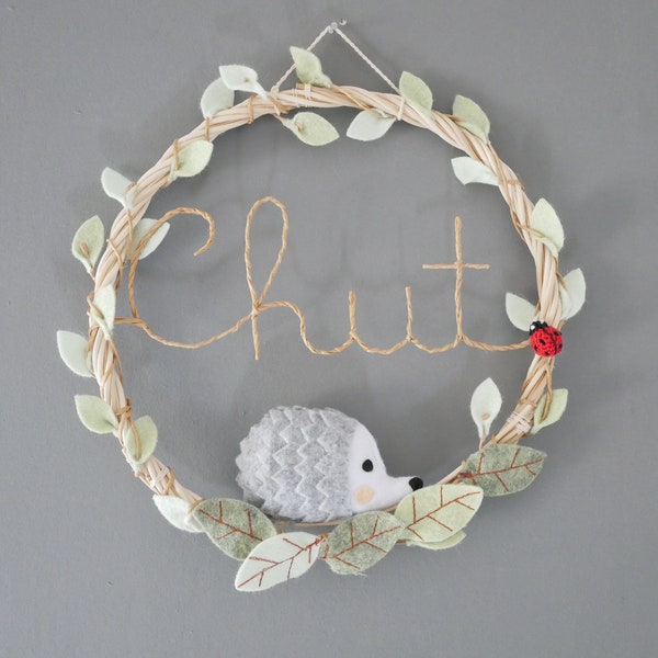 Felt and rattan crown with personalized first name / birth gift