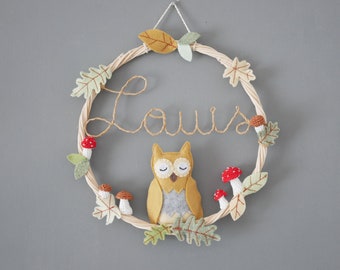 Felt and rattan crown with personalized first name, forest theme