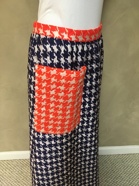 1960s Vintage Long Quilted Skirt NOS w/ Huge side poc… Gem
