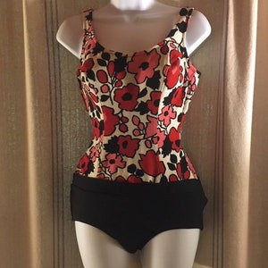 Vintage 1960&#39;s One Piece Bathing Suit