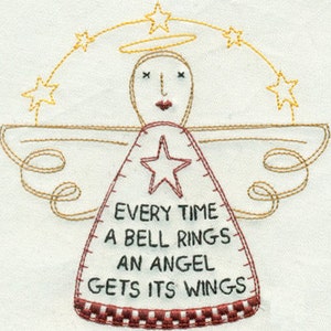 Puede incluir: &Aacute;ngel bordado con un vestido a cuadros rojos y blancos y una estrella en el frente. El &aacute;ngel tiene un halo y alas. El texto "Every time a bell rings an angel gets its wings" est&aacute; bordado en el vestido.