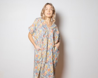 Indian light cotton kaftan dress for women with handmade print with floral pattern IZNA014