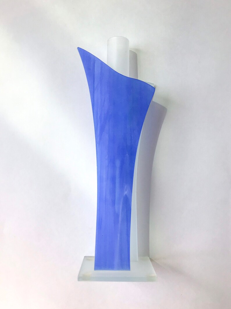 Postmodern Morin Choinière Frosted Glass Vase // Abstract Geometric Blue & White Glass Vase image 4