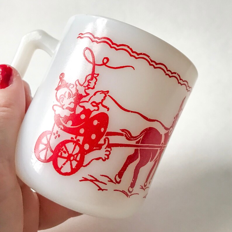 Vintage Milk Glass Circus Mug // Vintage Hazel Atlas Circus Clown & Animal Scene Cup image 8