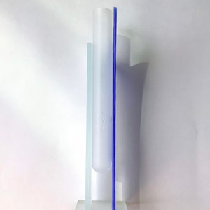 Postmodern Morin Choinière Frosted Glass Vase // Abstract Geometric Blue & White Glass Vase image 7