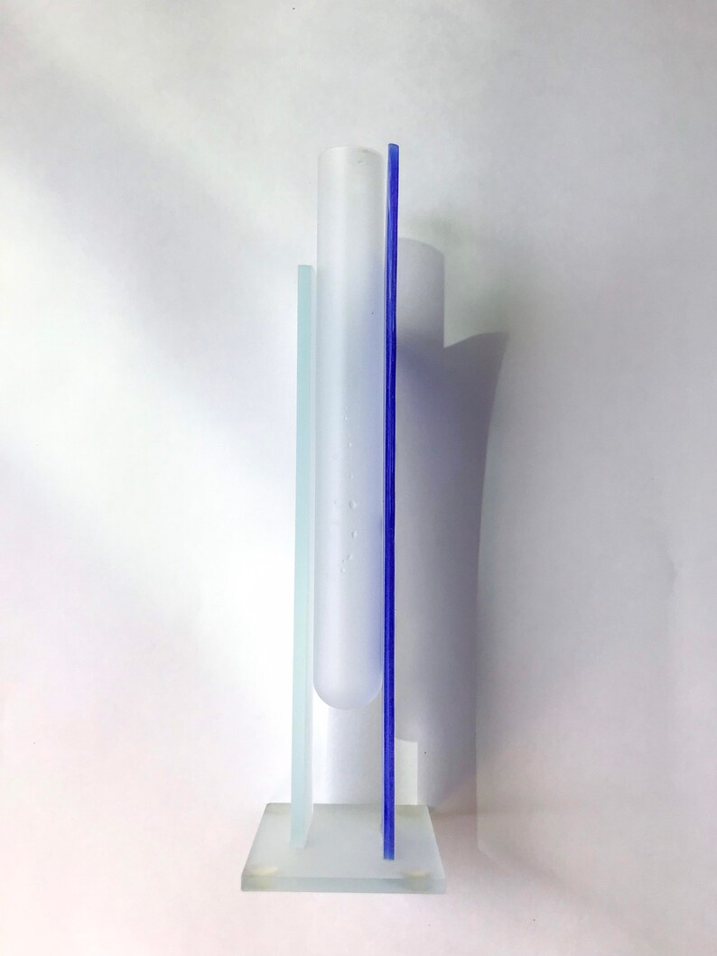 Postmodern Morin Choinière Frosted Glass Vase // Abstract Geometric Blue & White Glass Vase image 7