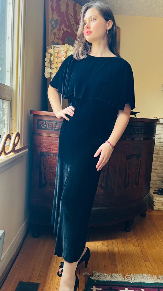 1930s Art Deco Bias Cut Silk Velvet Black Mid Calf Le… - Gem