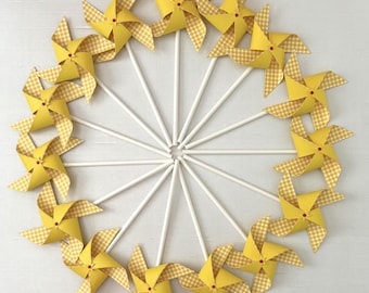Picnic birthday pinwheels in bright yellow | Yellow gingham pinwheels | Gingham pinwheels | Garden party for kids birthday