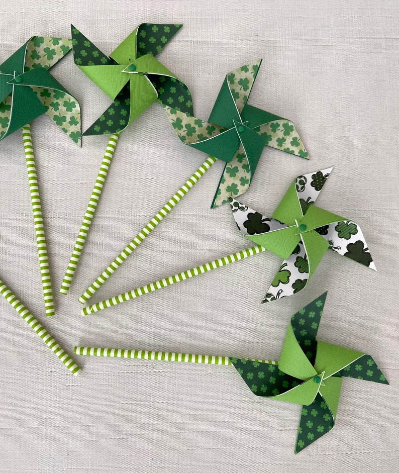 St Patrick's Day Spinning Pinwheels | Shamrocks Pinwheels | Green ...