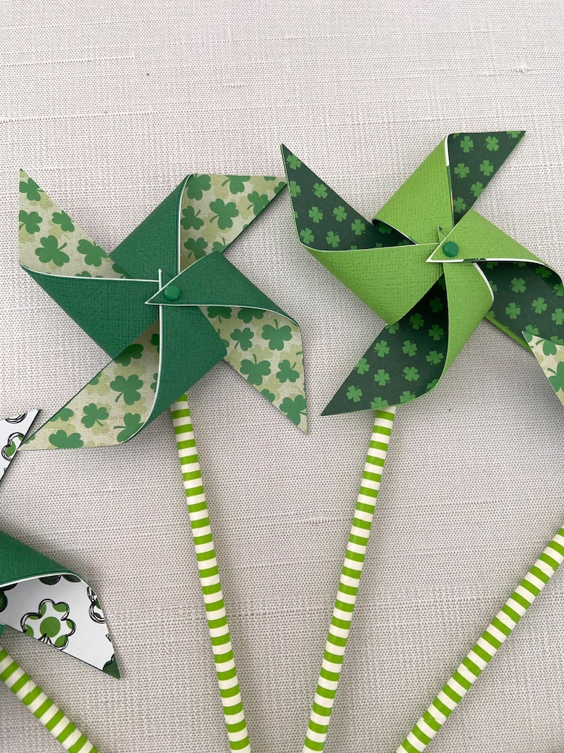 St Patrick's Day Spinning Pinwheels | Shamrocks Pinwheels | Green ...