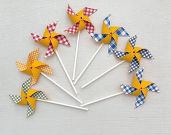 Gingham and solid yellow pinwheels for picnics or garden birthday celebrations